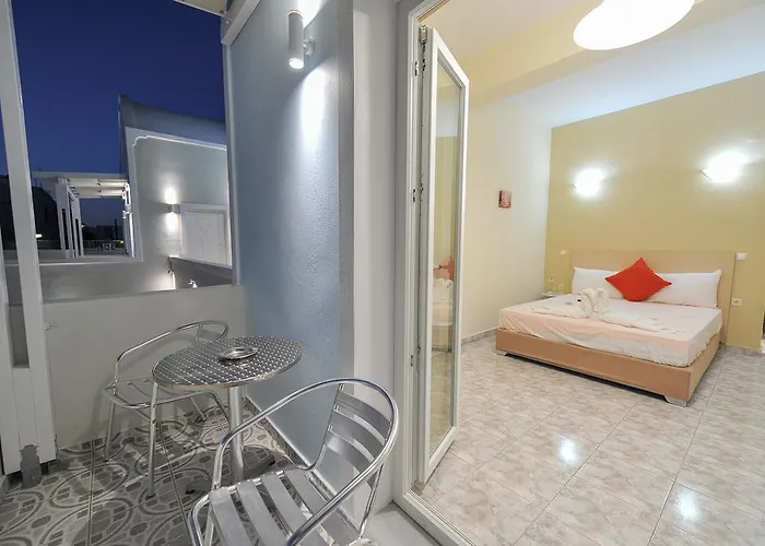 Asterolithos * Fira (Santorini)