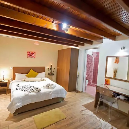 Apartment Asterolithos Fira (Santorini)