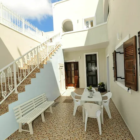 Asterolithos Apartment *