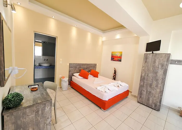 Asterolithos Apartment Fira (Santorini)