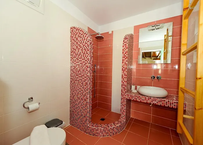 Asterolithos Apartment